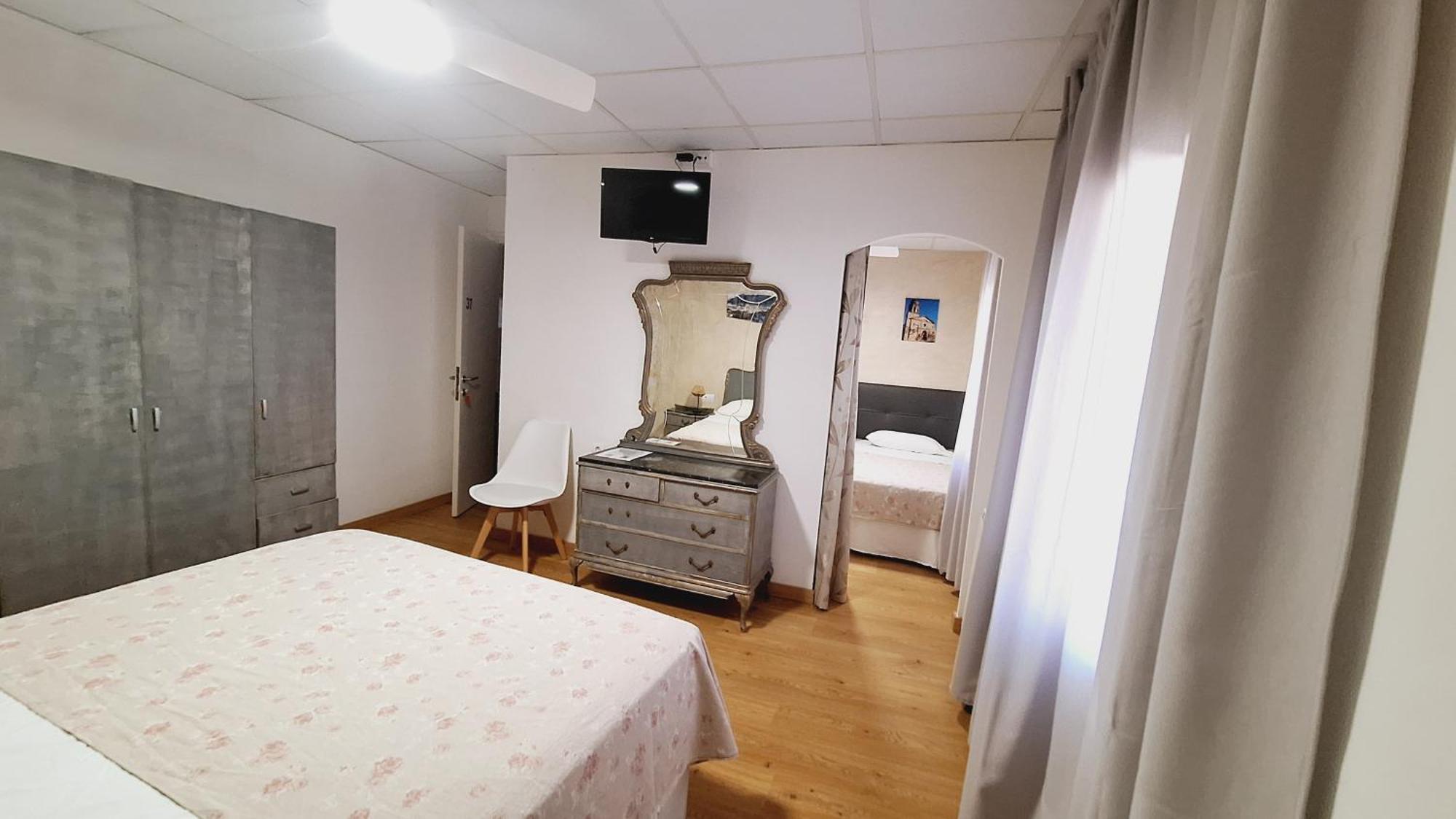 Fonda Toldra Hotell Ulldemolins Exteriör bild