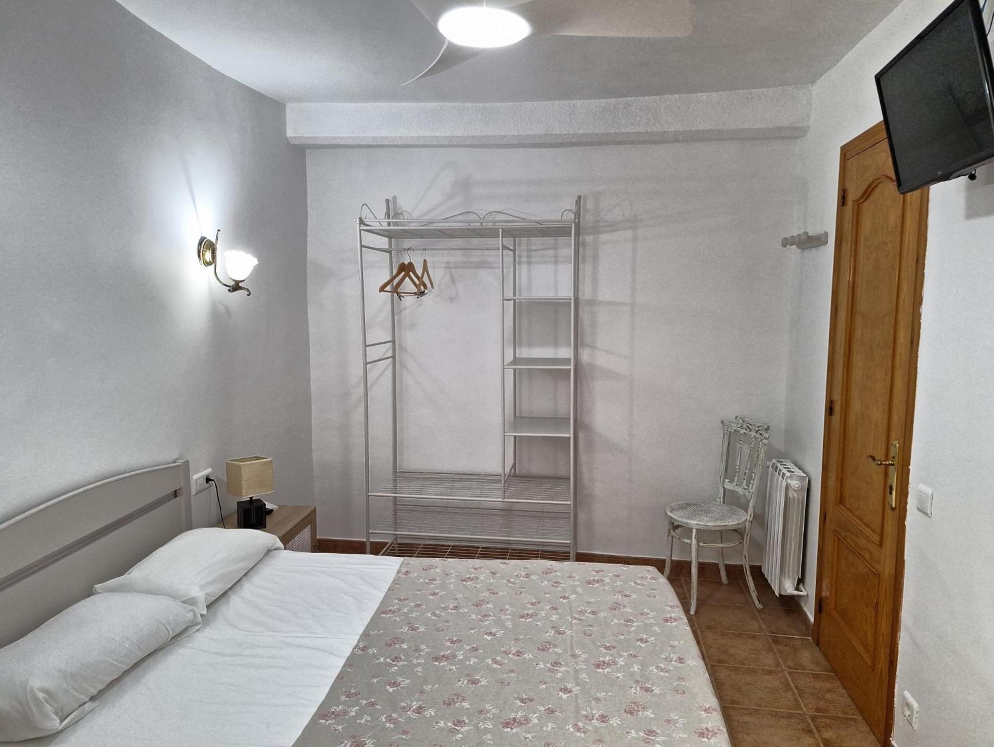 Fonda Toldra Hotell Ulldemolins Exteriör bild